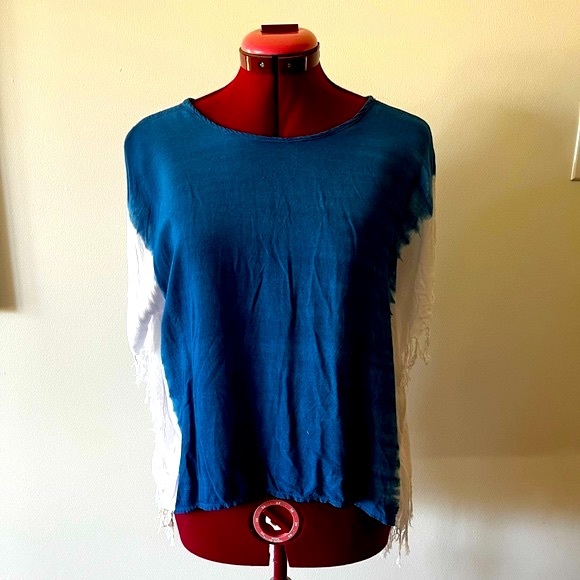 UNIQUE SIDE FRINGE TOP - Picture 2 of 6